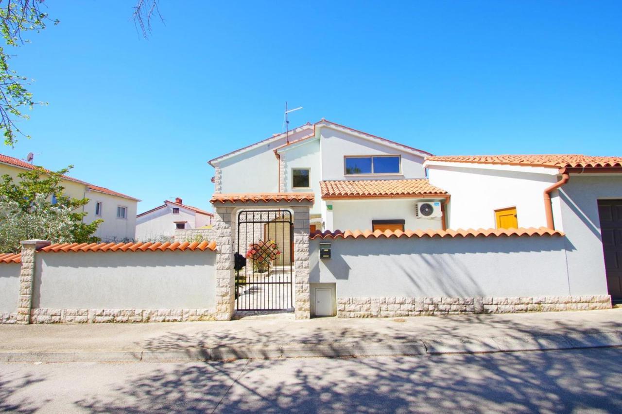 Apartment Ana PUY Exterior foto